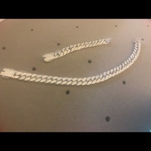 Women Cuban link chain and matching bracelet